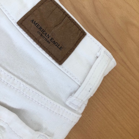 White high waisted denim shorts - Picture 7 of 8